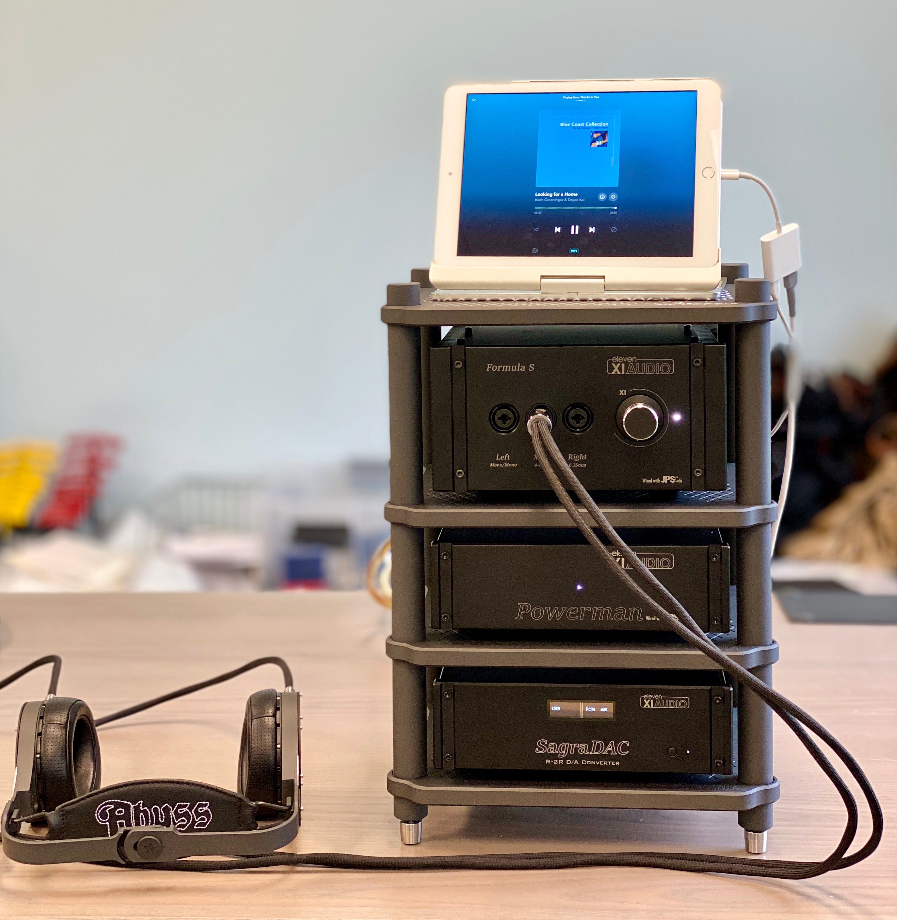 StackZilla Racks and Stands for Audio Connoisseurs – ABYSS Headphones